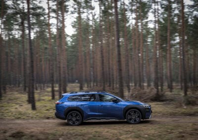 E Outback Blu offroad Image 051