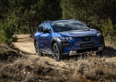 E Outback Blu offroad Image 067