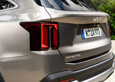 kia sorento digital 1920x1280 11