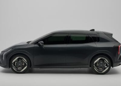 kia ev4 hatchback baseline yuka steel grey ext studio static digital 1920x1080 002