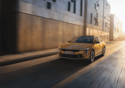 K4 ICE GTL MY26 BS 34 Front Driving (1)